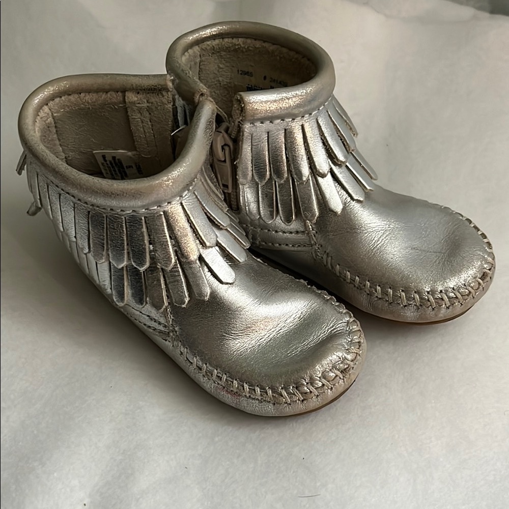 Silver Moccasin Fringe Shoes